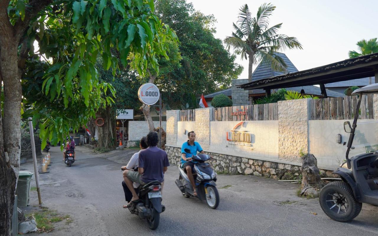 The Tanis Beach Resort Nusa Lembongan Exterior photo