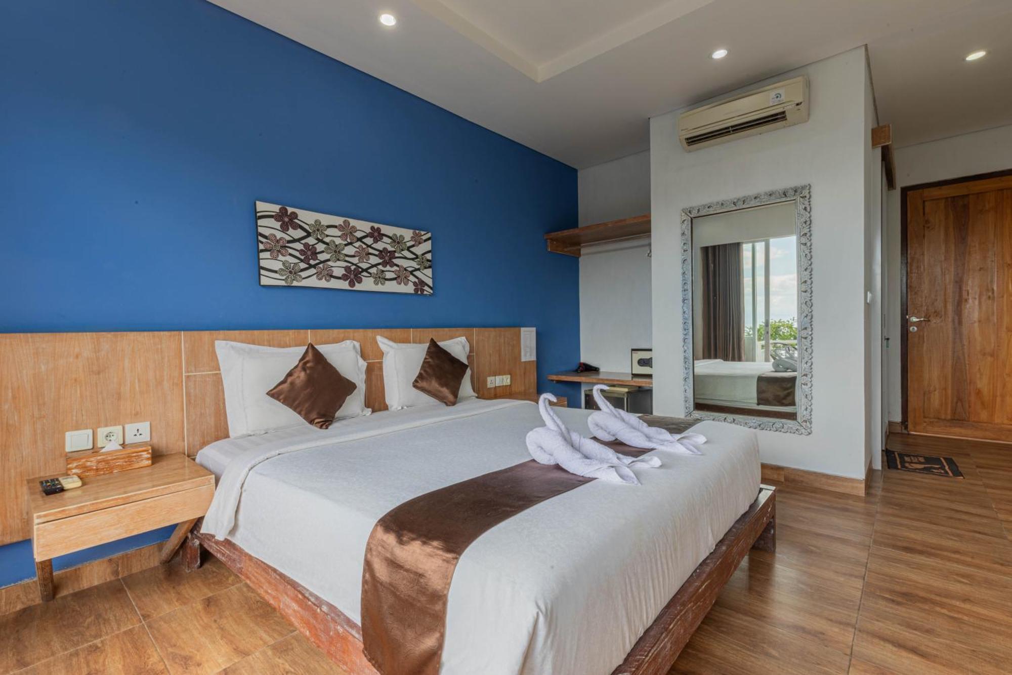 The Tanis Beach Resort Nusa Lembongan Exterior photo